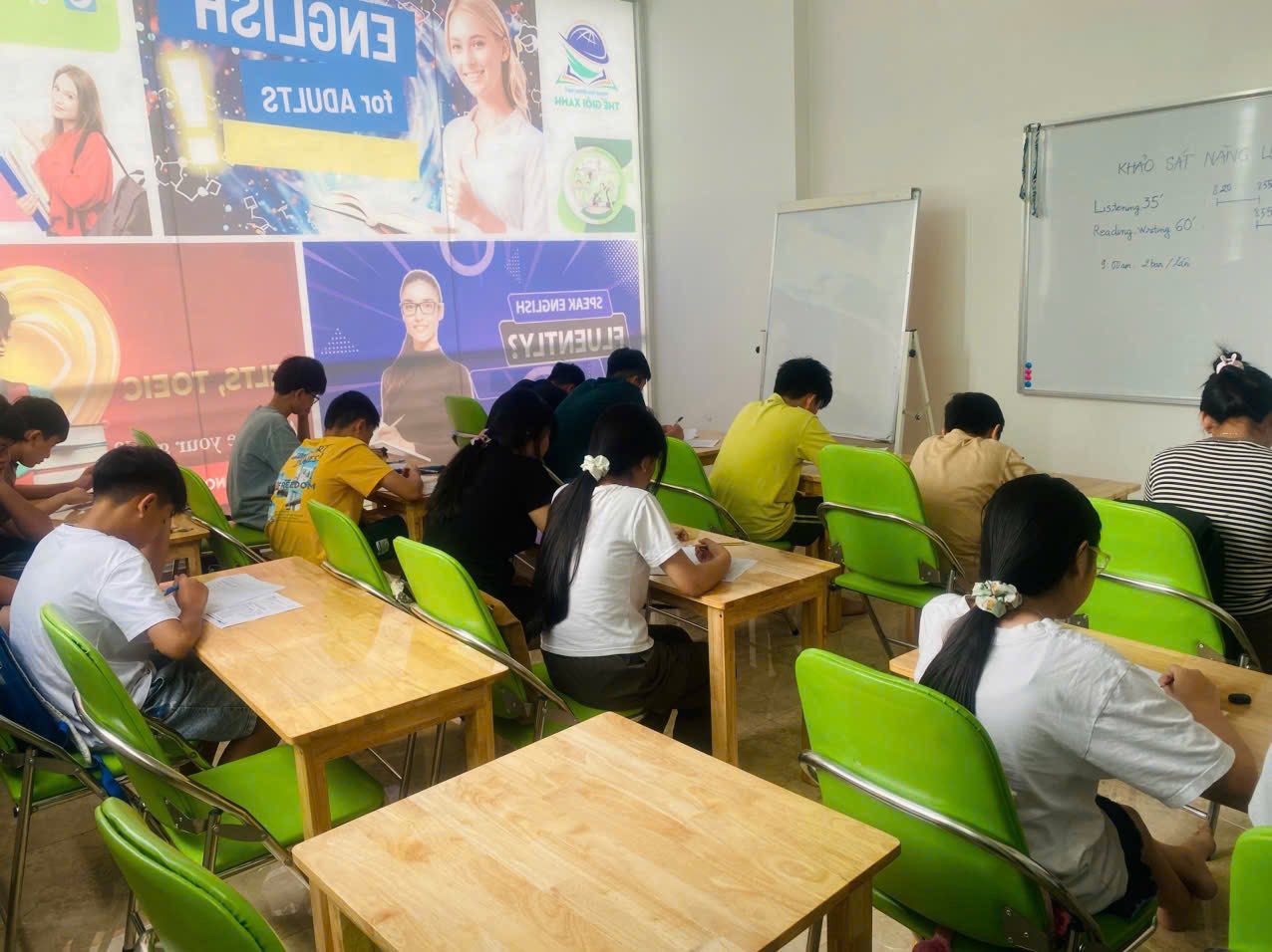 Tại Sao Nên Chọn TRUNG TÂM NGOẠI NGỮ THẾ GIỚI XANH?