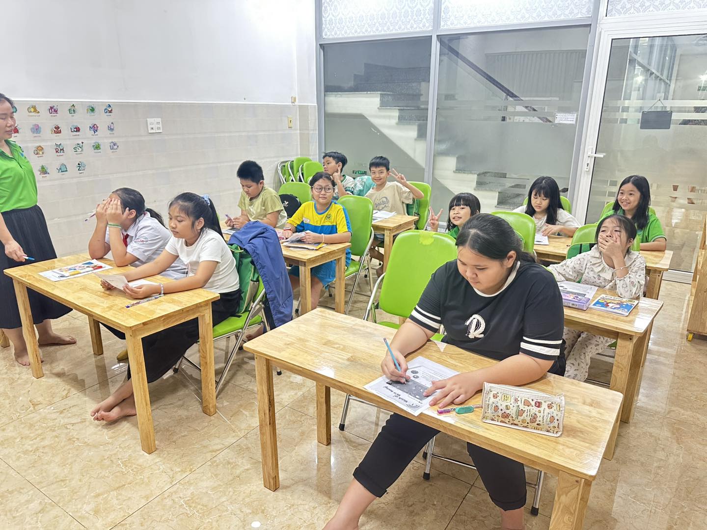 Tiếng Anh giao tiếp cho trẻ 3-12 tuổi