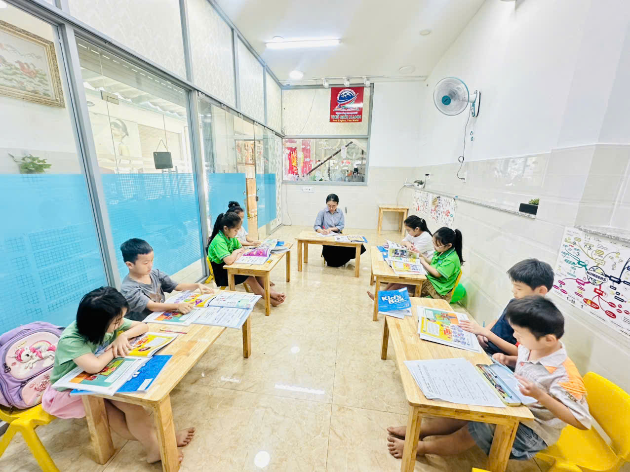 Cambridge Starters Movers Flyers tại Bình Dương