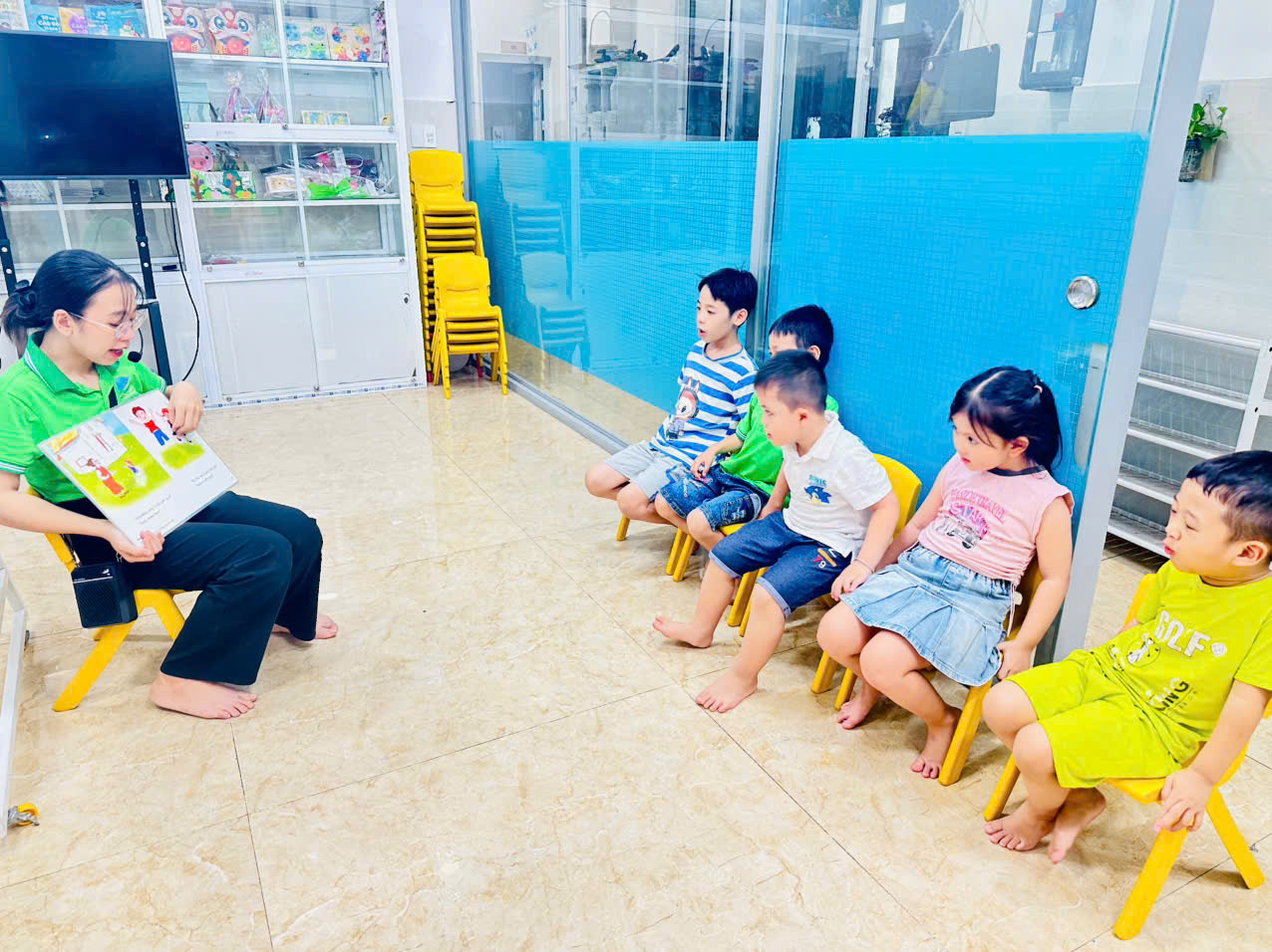 Tiếng Anh Thiếu Nhi lớp Pre-Starters giúp bé mạnh dạn